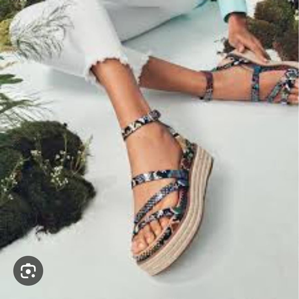 Vince Camuto Aevie Multicolor Snakeskin Platform Espadrille Sandals Womens 7.5M